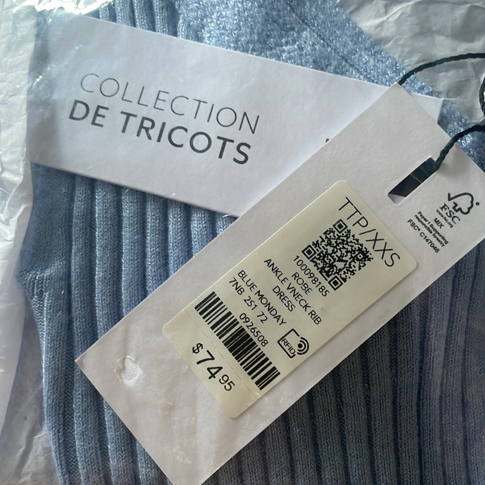 Dynamite - V Neck Ribbed Maxi Dress - NWT - Picture 6 of 6